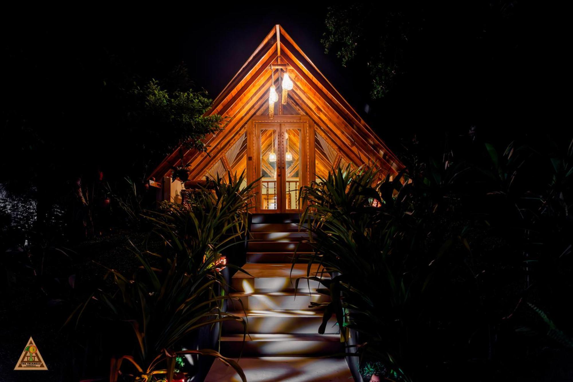 The Triangle Tangalle Bagian luar foto