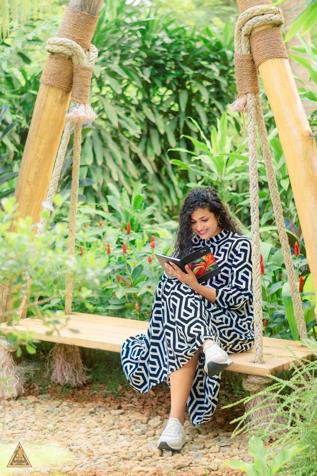 The Triangle Tangalle Bagian luar foto