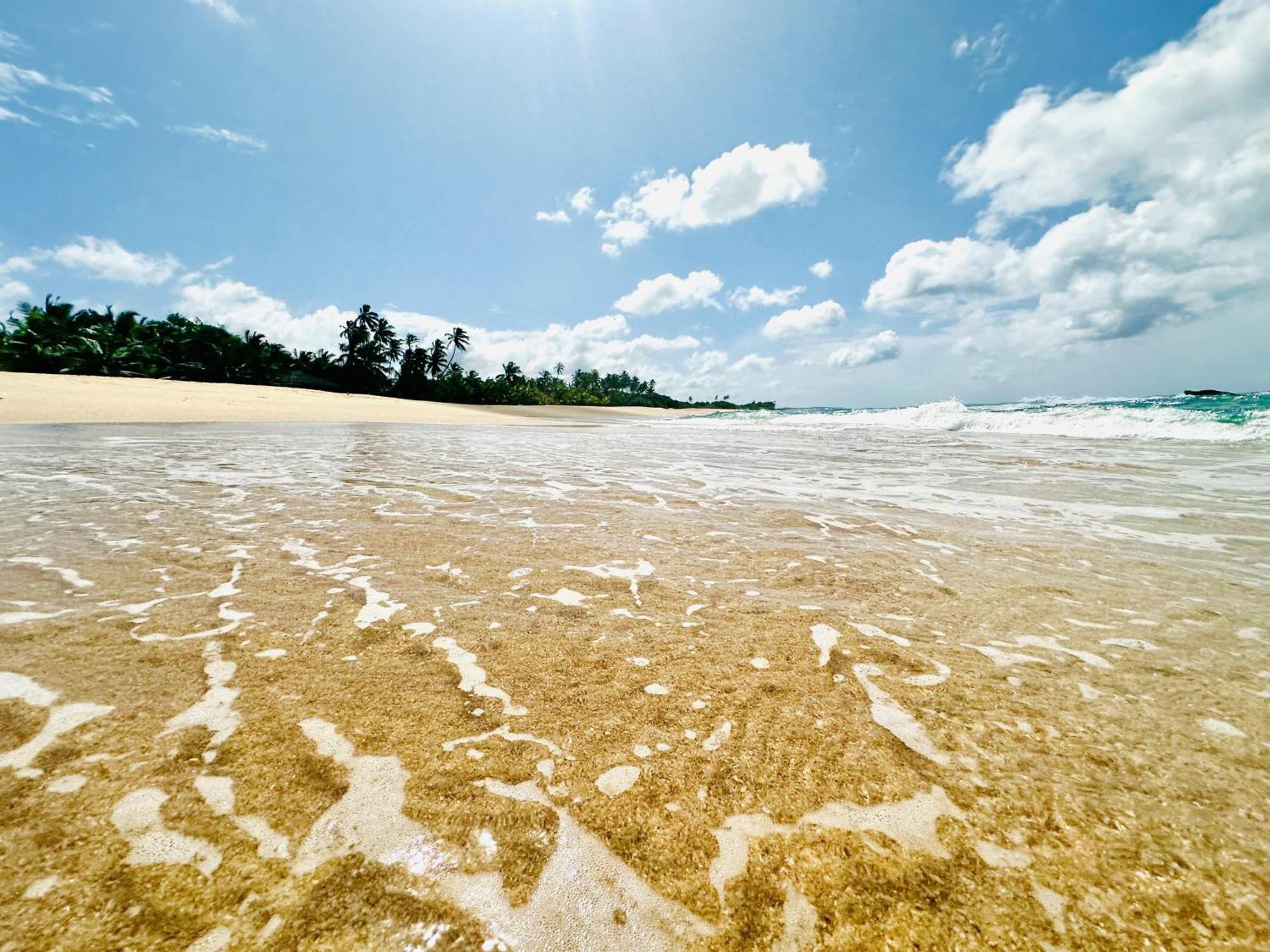 The Triangle Tangalle Bagian luar foto